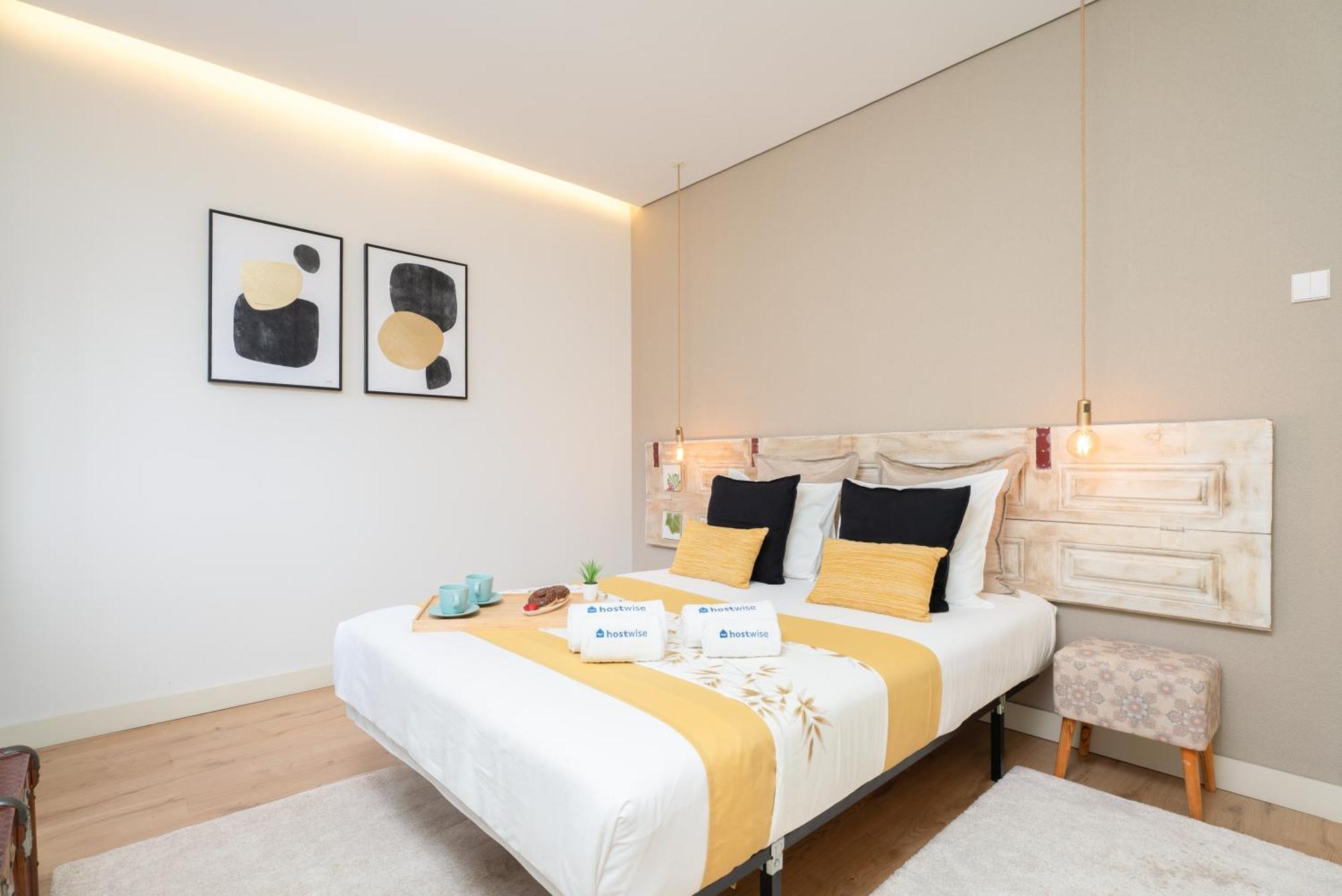 Apartament Host Wise - Colorful Bright Flat With Balcony *