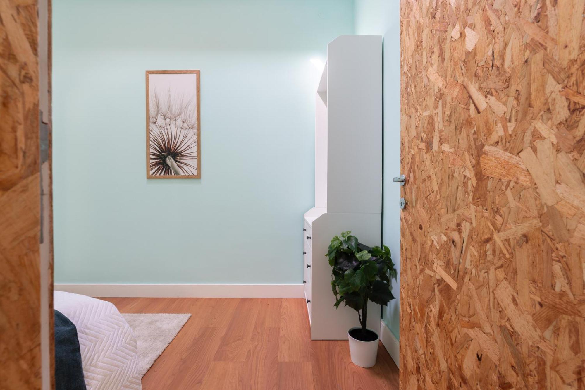 Apartament Host Wise - Colorful Bright Flat With Balcony Porto
