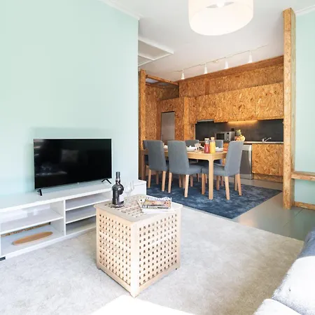Host Wise - Colorful Bright Flat With Balcony Apartment Porto Room photo