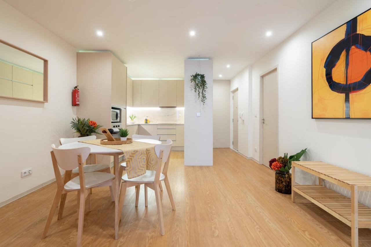 Appartement Host Wise - Colorful Bright Flat With Balcony *