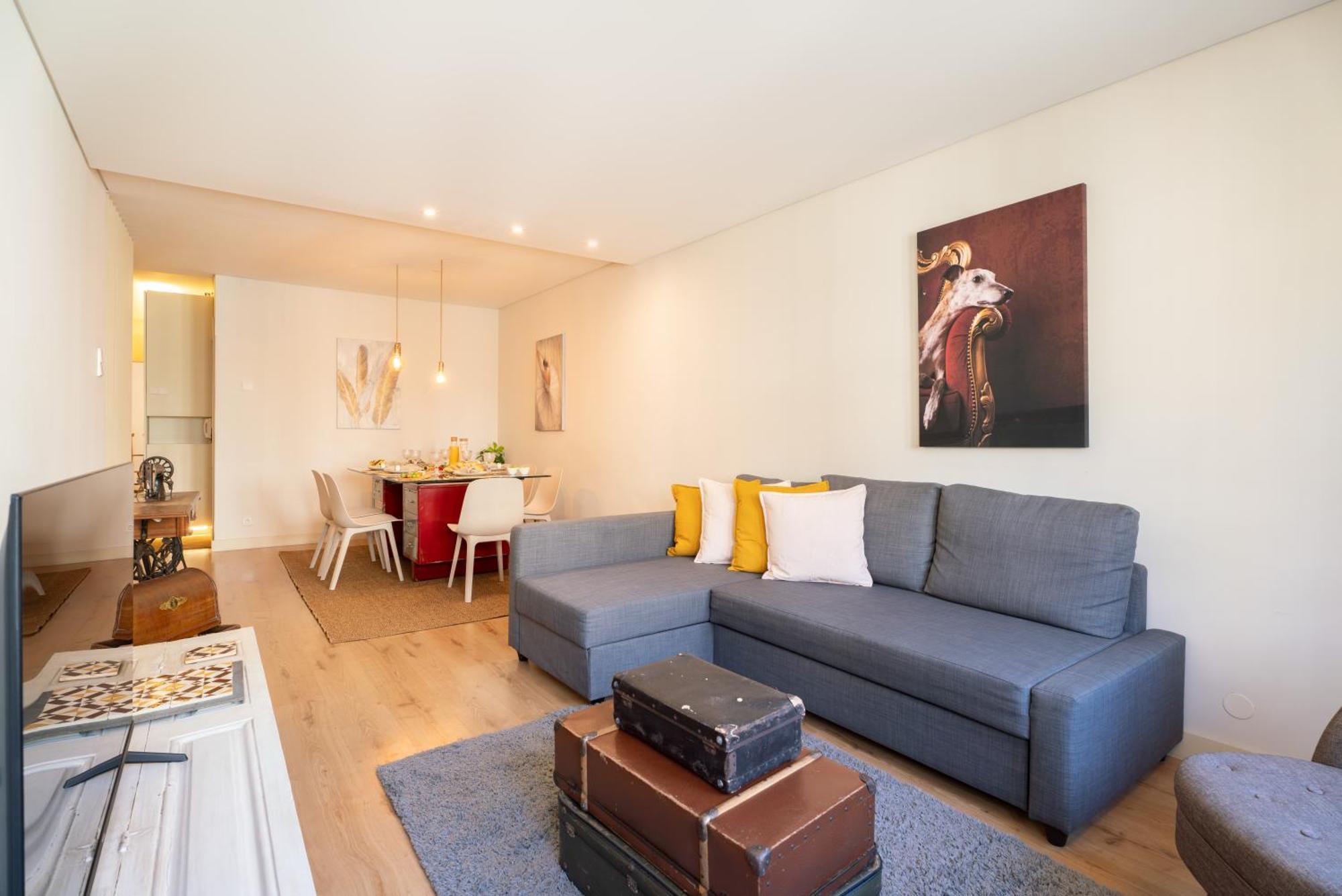 Host Wise - Colorful Bright Flat With Balcony Oporto